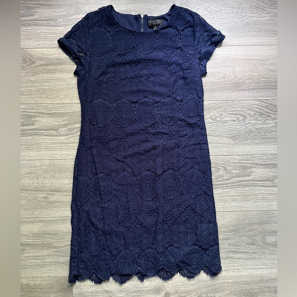 Laundry by Shelli Segal Navy Blue Lace Scalloped Cap Sleeve Work Dress Size 10 - Picture 1 of 8